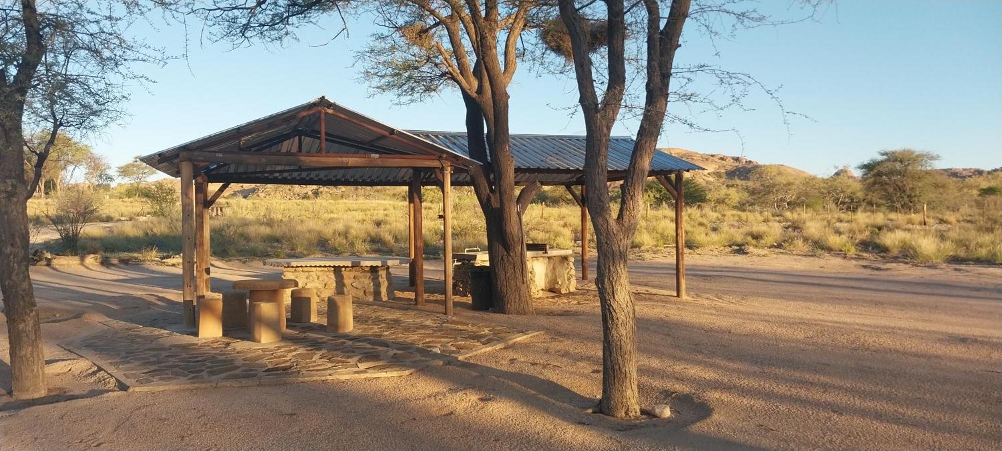 Camp Mara Hotel Омаруру Екстериор снимка