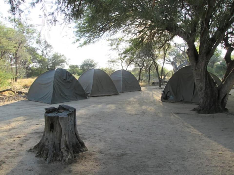 Camp Mara Hotel Омаруру Екстериор снимка