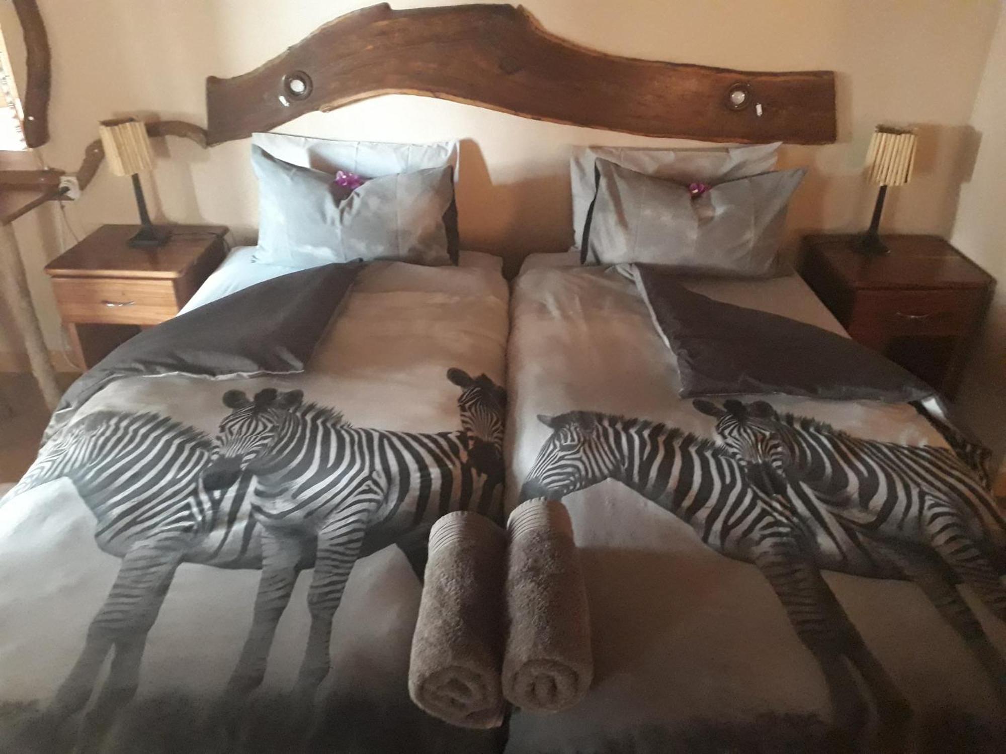 Camp Mara Hotel Омаруру Екстериор снимка